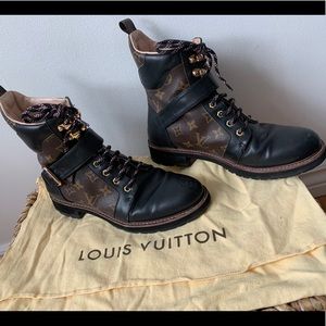 Louis Vuitton territory ranger boots